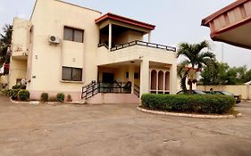 Royal Green Guest House