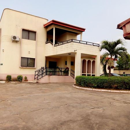 Royal Green Guest House Abeokuta Exterior photo