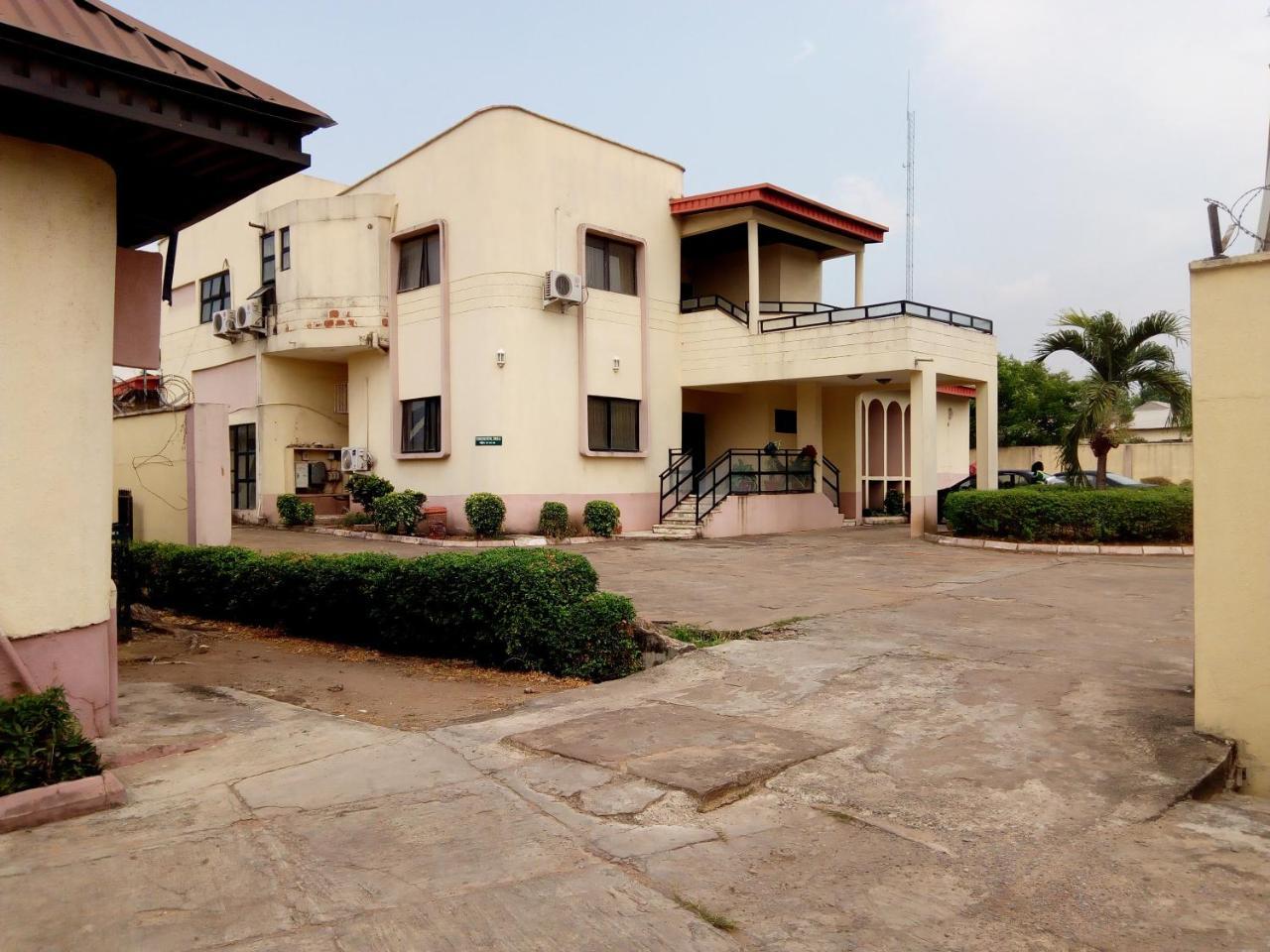 Royal Green Guest House Abeokuta Exterior photo